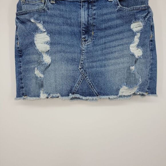Hollister high rise distressed mini  skirt size 5 waist 27. ^ - Picture 2 of 9